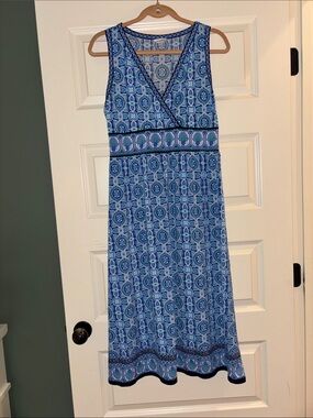 Sleeveless Blue Patterned Wrap-Front Maxi Dress